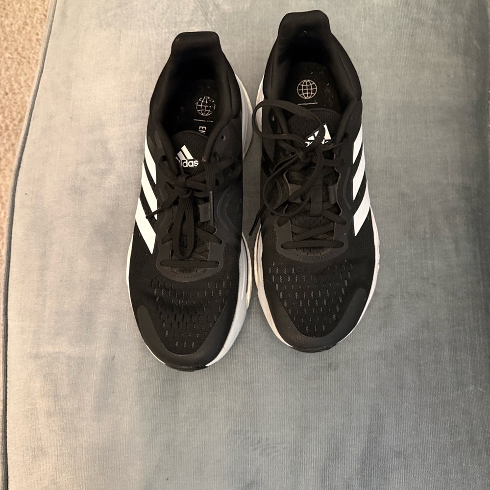 adidas Black and White Athletic Trainers - Picture 2 of 9